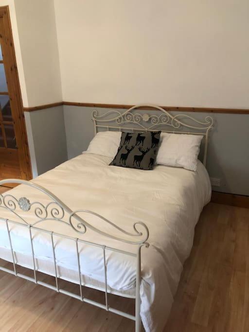 House In Drymen Village With Free Local Health Club Access グラスゴー エクステリア 写真